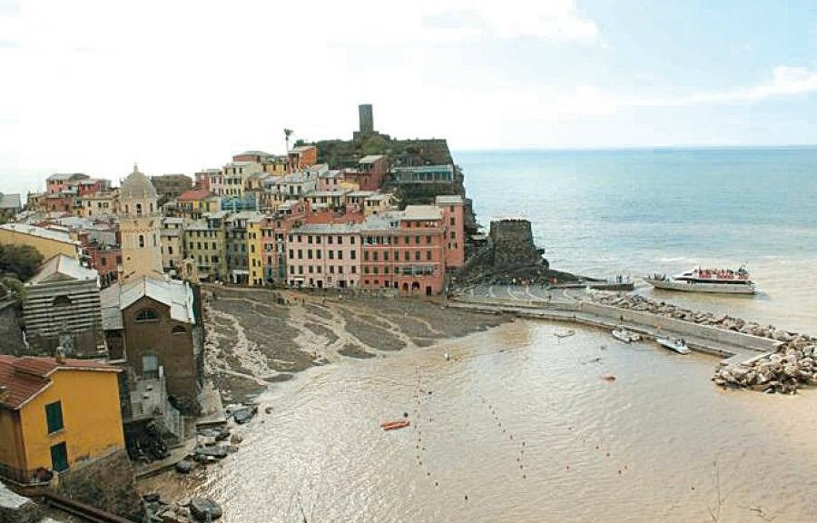 wpid-15532_403_RichardRogerseRenzoPianorestauroVernazza.jpg