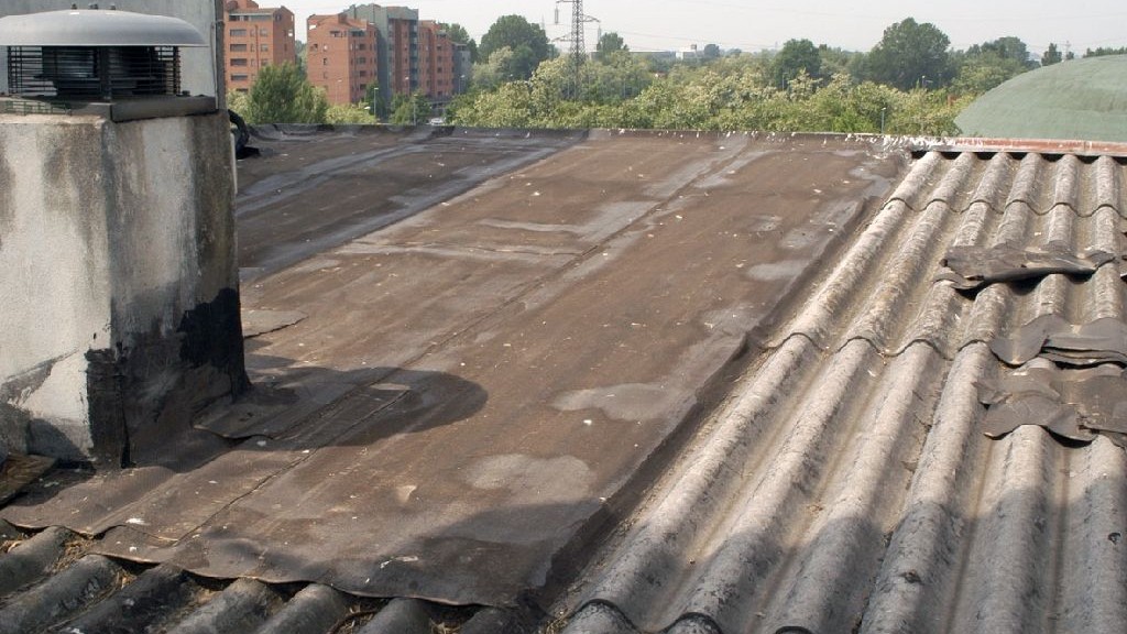 wpid-16490_435_tettidiBolognaamiantofotovoltaico.jpg