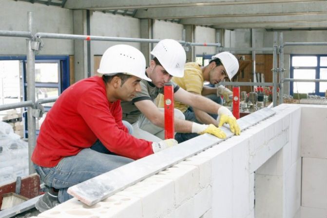 wpid-17904_lavoratoriedili.jpg