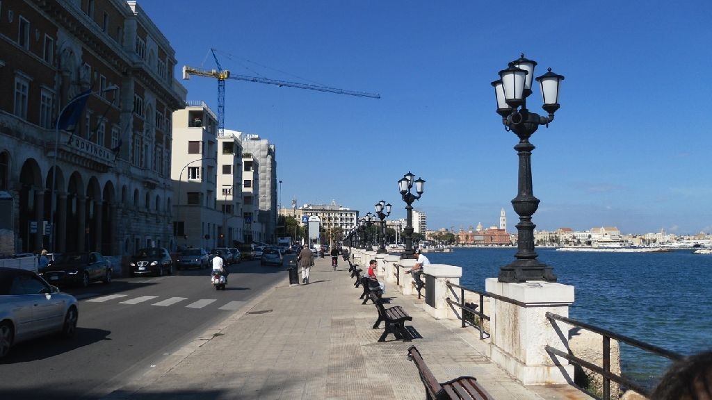 wpid-18056_bari.jpg