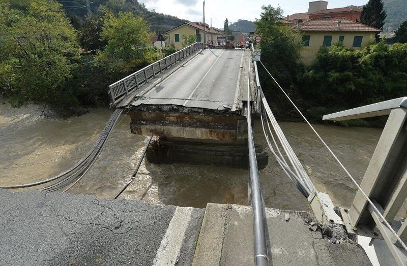 wpid-20173_pontesturla.jpg