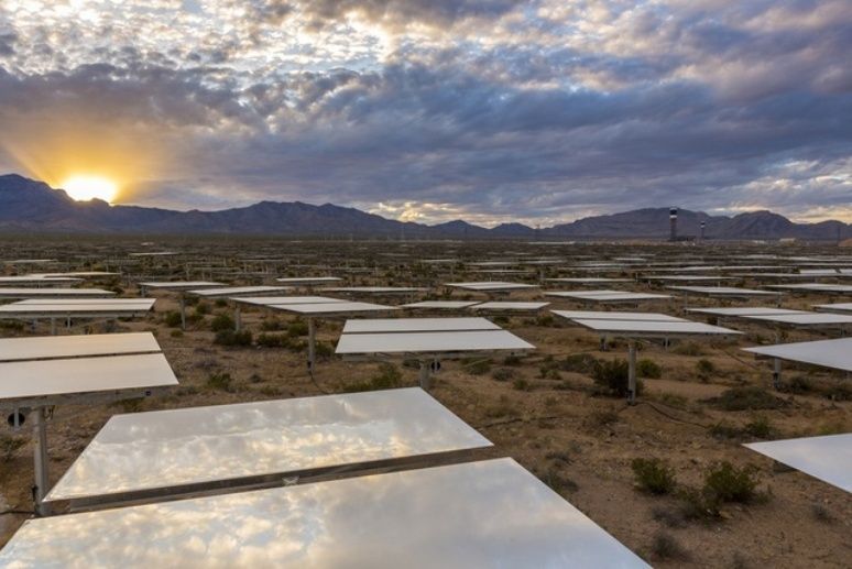 wpid-21781_ivanpah.jpg
