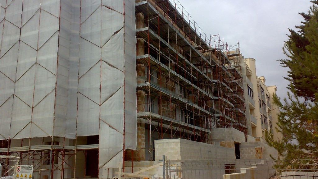 wpid-25203_cantiere.jpg