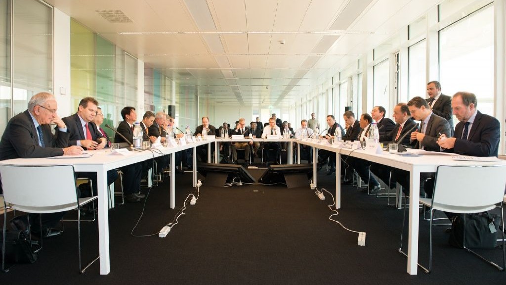wpid-4468_CSImeeting.jpg