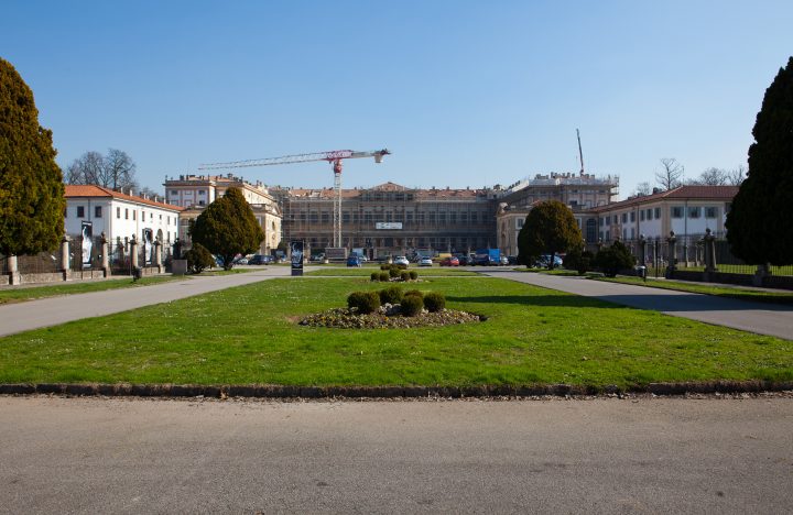 Il ripristino della copertura della villa Reale di Monza